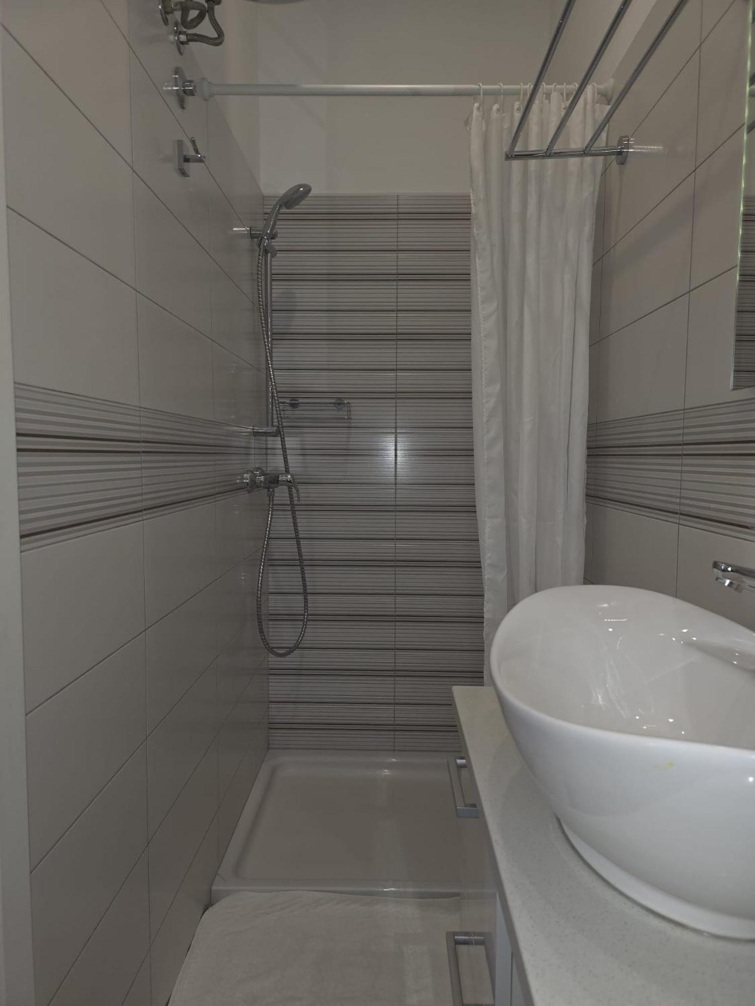 Apartment Sandra 2+2 *** Цриквеница Экстерьер фото