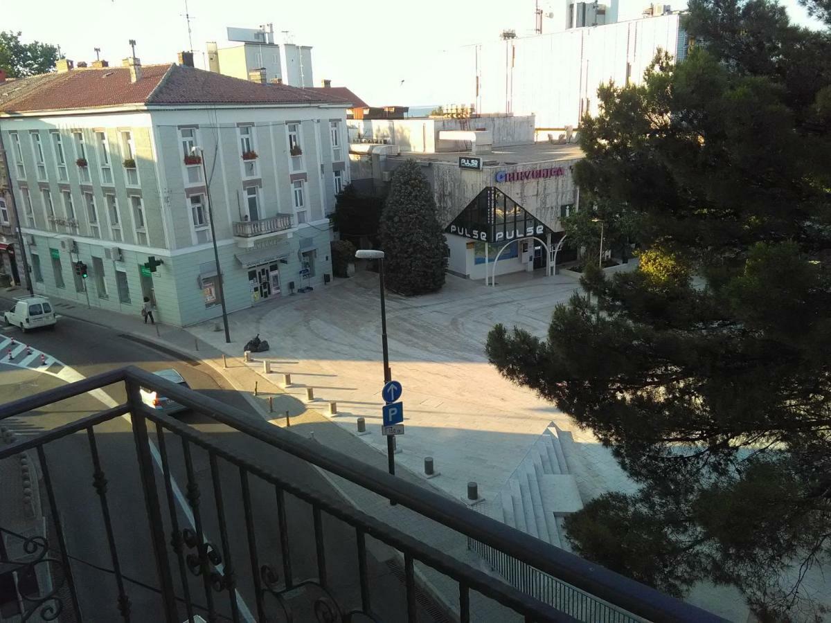 Apartment Sandra 2+2 *** Цриквеница Экстерьер фото